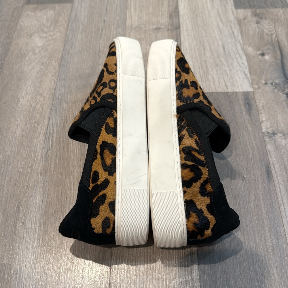 Ugg Cahlvan Panther Print Sneakers - Picture 9 of 15